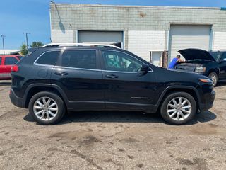 2016 Jeep Cherokee Limited - Exterior Side Passenger